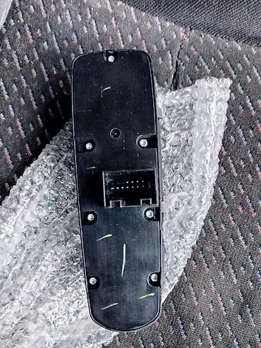 Salon: Məhsul: Avtomobilin sürücü qapısı üçün elektrik idarəetmə bloku — 4