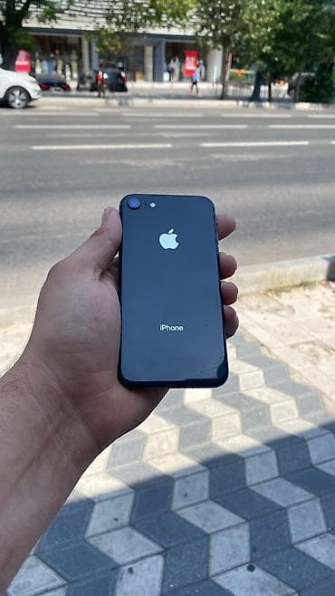 IPhone 8, 64 GB, Space Gray, Barmaq izi — 1