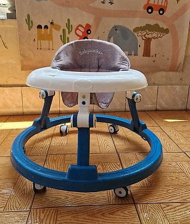 Tibbi məhsullar: Babywalker uşaq yeriməyi öyrədən walker. Mavi-ağ rəngdədir və yumşaq — 1