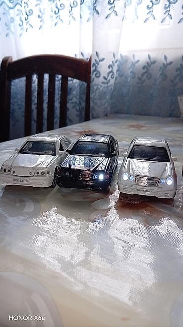 Kolleksiya üçün metal model avtomobillər dəsti Hamısı birlikdə 20 — 6