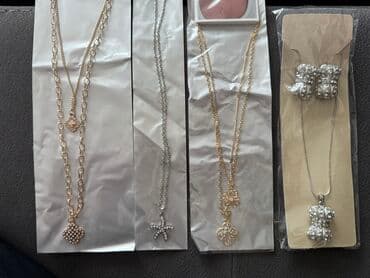 Dəstə daxildir: Sep, Boyunbağı, Sırğa