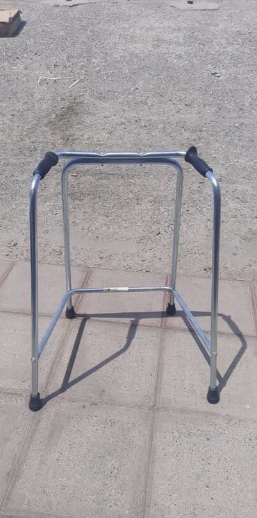 Tibbi avadanlıq: Gəzinti çərçivəsi (walker) Xadok xadinok volker hadok çatdırılma var — 1