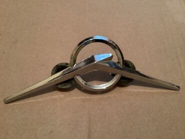 disk ve teker: Uaz Emblem — 1