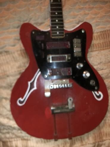 pianino ucuz: Elektron gitara, 6 sim, İşlənmiş, Ödənişli çatdırılma — 5