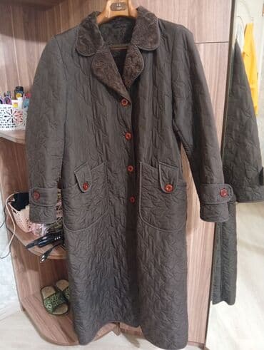 gödəkçələr: Aşağıda bir düymesi yoxdu. bele amma heç bir problemi yoxdu — 1