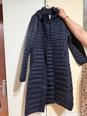 kurtka modelləri: Uzun, yüngül və isti şişmə qadın palto - Rəng: tünd göy (navy) - — 1