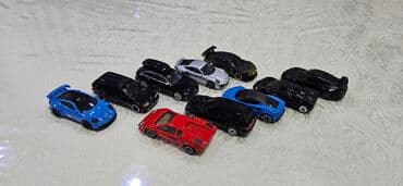 bentley continental gt 4 v8: Çəkiliş məqsədli alınmış 1:64 maşın növləridir. Yenidir, zədəsizdir — 1