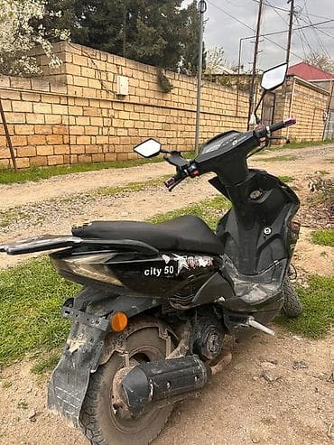 mitsubishi pajero io: Tufan - City 50, 50 sm3, 2021 il, 50 km — 2