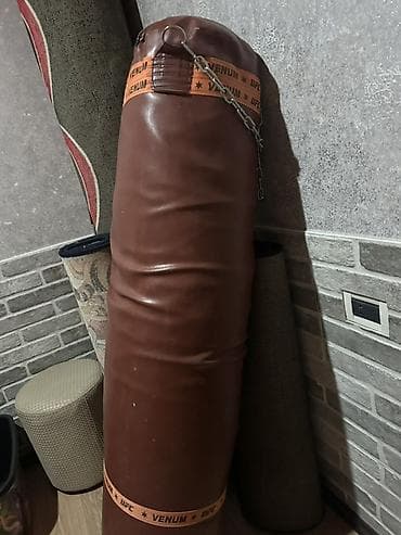 idman forması: Boks üçün asma zərbə kisəsi - Material: möhkəm süni dəri örtük - — 2