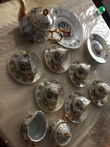 cayni: Çay dəsti, Madonna, Çexiya — 2