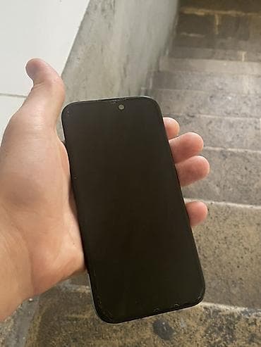 iphone 12 128 ikinci el: IPhone 16, 128 GB, Qara — 2