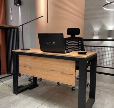 стол угловой офисный: Компьютерный стол, Новый, Нераскладной, Ламинат, Прямоугольный стол — 1