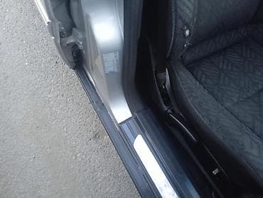 islenmis avtomobiller: - Disklər: Mercedes-Benz orijinal yüngül lehimli disklər (5 cüt şüalı — 5