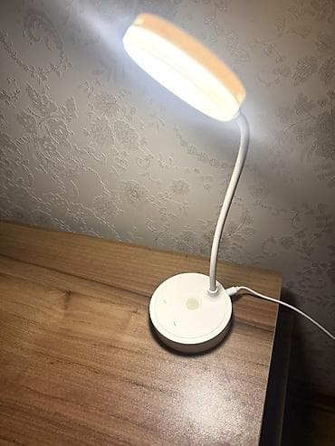 mini projektor: LED masa lampası – çevik “gooseneck” boyunlu, dairəvi işıq başlığı və — 5