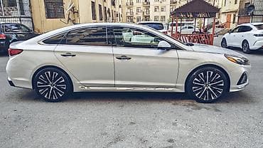 07 buferi qiymeti: Hyundai Sonata: 2 l | 2019 il Sedan — 5