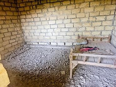 kənd: Satılır: yarımçıq tikili həyət evi - Layihə: daş divarlı, iri eyvanlı — 3