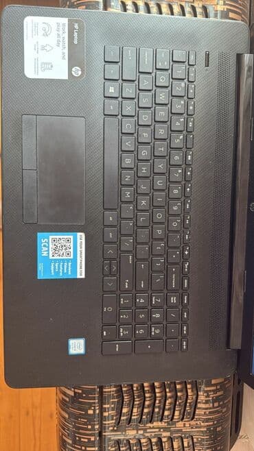 notebook alisi: HP 17.3 ", Intel Core i5, 512 GB — 2