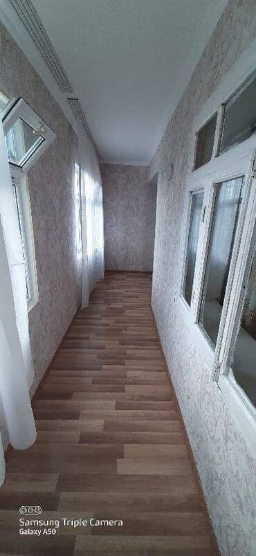 9 ci mikrorayon satilan evler: Bakı, Bakıxanov qəs., 3 otaqlı, Köhnə tikili, m. Neftçilər, 70 kv. m — 13