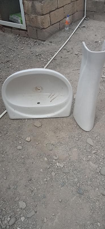 hamam aksesuari: Pedestal lavabo dəsti - Material: ağ sanitar fajans/keramika - — 1