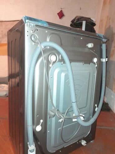 elcin: --- *Təcili Satılır — LG ThinQ Paltaryuyan (7 kq)* 🧺 Cəmi *4 ay — 3