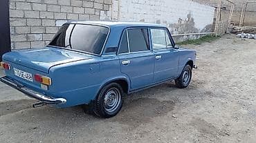 radiator maşın: Salam saz vəziyətdədi ili 1985 təcli satılır endrimdə var — 1