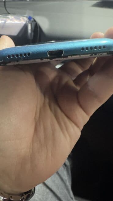 сотовый кнопочный телефон fly ff 281: ZTE v889m, 1 ТБ, цвет - Синий, Кнопочный, Сенсорный, Отпечаток пальца — 2