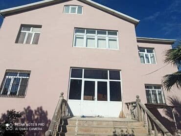 heyət evi: 6 otaqlı, 240 kv. m, Orta təmir — 8