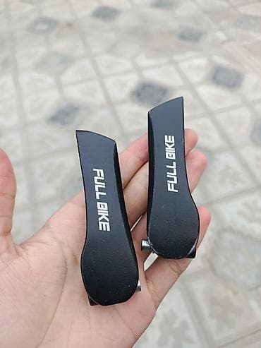 velosiped 100: FULL BIKE sükan ucları (bar-end) – 1 cüt - Material: yüngül ərintili — 1