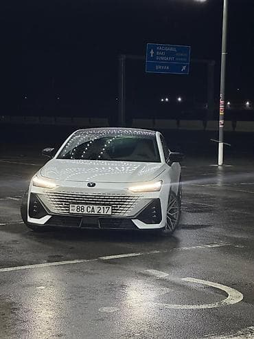 golf 5: Changan A06 Il 2023 1.5 mator 335 at gücü 136 kv Nağd qiymət 30 000 — 1