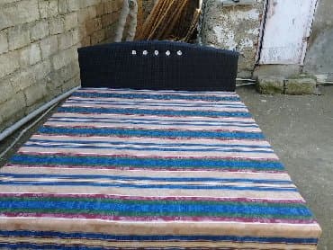 ikinci el kravat: Taxt
Hazirlari var — 4