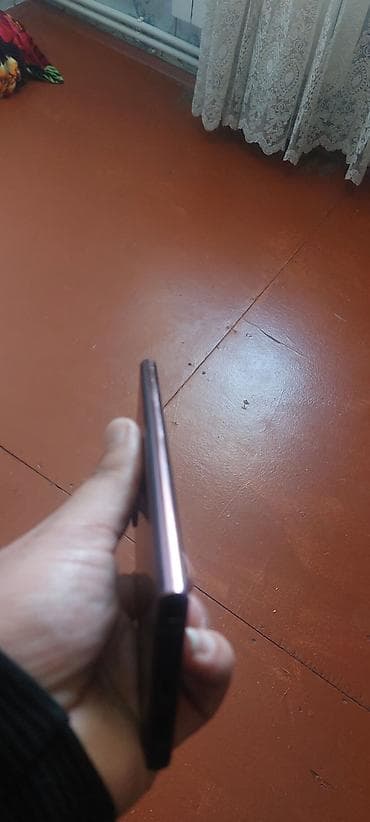 pendir qizardan: Samsung Galaxy S22 Ultra, 256 GB, rəng - Bənövşəyi, Barmaq izi — 7