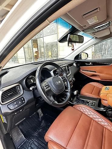 kia maşın qiymətləri: Kia Sorento: 2 l | 2018 il Krossover — 7