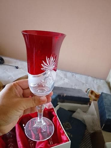 Qədəhlər, rəng - Qırmızı, Xrustal, 6 ədədli dəst, Çexiya