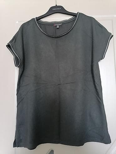 qirmizi piling: Кофточка шёлковая ярко, ало-красного цвета. 10 АЗН.
Размер 40-42 — 4