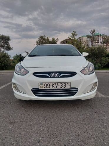 qubada ucuz avtomabiller: Hyundai Accent: 1.6 l | 2012 il Sedan — 3
