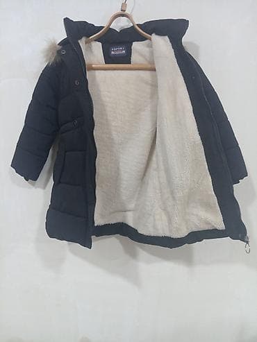 Uşaq üçün qışlıq şişmə kurtka - Rəng: qara - Uzun model, dizə qədər -