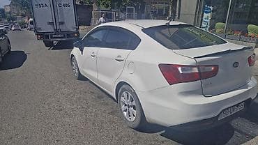 Nəqliyyat: Kia Rio: 1.4 l | 2014 il Sedan — 3