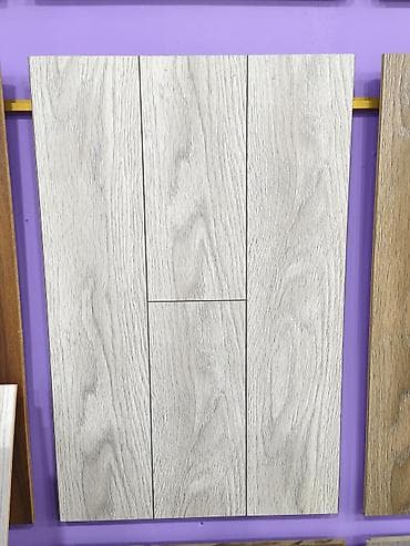 Ağ-boz palıd naxışlı döşəmə panelləri - Material: laminat (taxta — 1