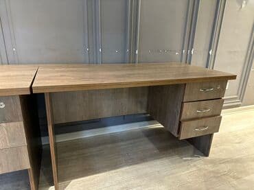 bor maşını: İşçi üçün, Dördbucaq masa — 1