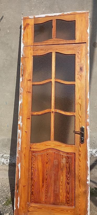 Ağac giriş/qapı bloku - Material: təbii ağac (şam teksturası), lak