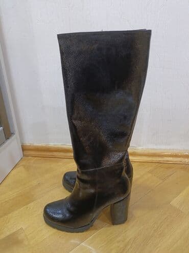 Uzunboğaz, Ölçü: 39, rəng - Qara, Yeni