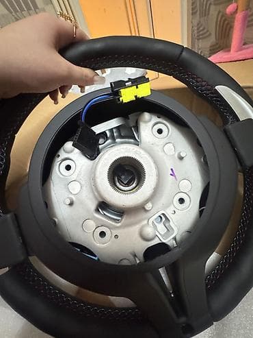 fiyat rol: BMW M Performance sükan (M rol) - Model: BMW M Performance üslublu — 5