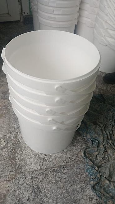 8 mart gullar: Boçka, Plastik — 3