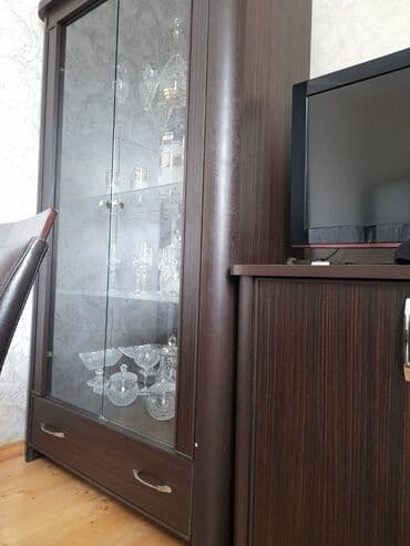 fırlanan stollar: İşlənmiş, Dolab, TV altlığı, Masa və oturacaqlar, Kredit yoxdur — 2