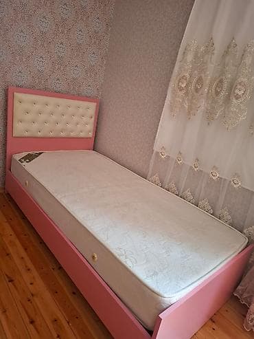 İşlənmiş, Təknəfərlik çarpayı