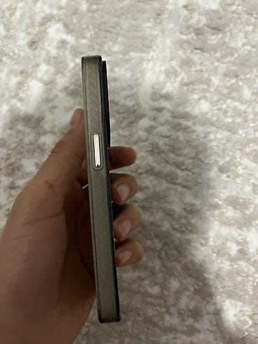 Need for Speed: Most Wanted temalı telefon qabı
Iphone 15 pro — 3