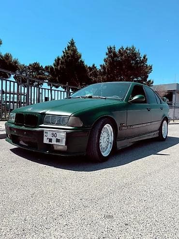 opel vektra 1998: BMW 3 series: 1.8 l | 1995 il Sedan — 2
