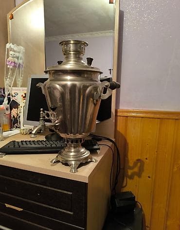 ev sobasi: İşlənmiş Od Samovar, 5 l — 1