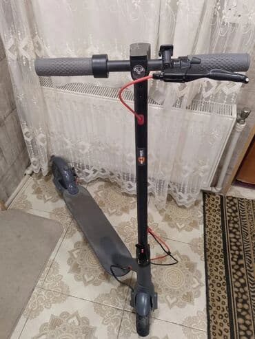 Elektrik skuter - Şəhər üçün kompakt və yığcam dizayn - Rulda LED ön