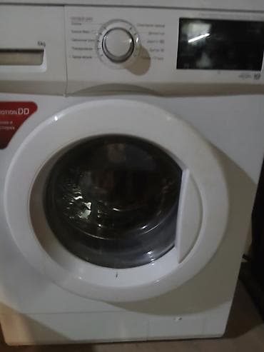 qapi matoru: LG önyükləməli paltaryuyan maşın - Yük həcmi: 6 kq - 6 Motion Direct — 4